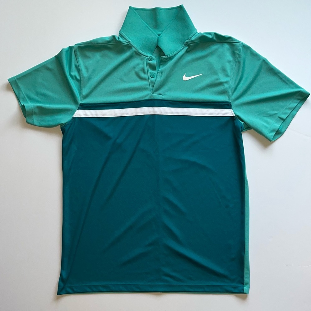 2022 Men’s Nike Golf Polo